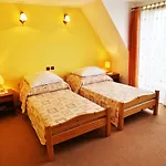 Goralski Raj 3*
