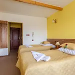 Goralski Raj 3*