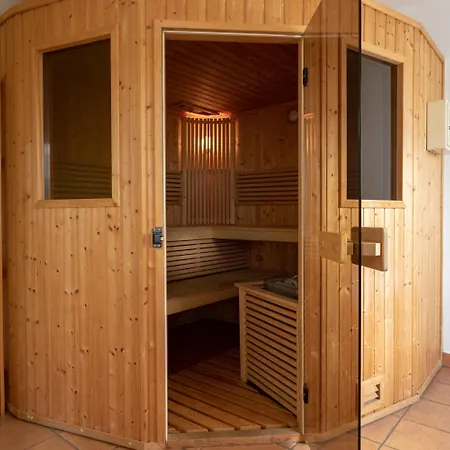 Góralski Raj Hotel Nowy Targ