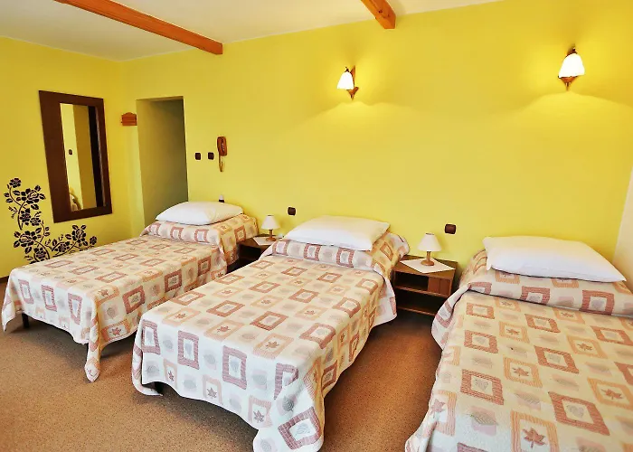 Hotel Goralski Raj Neumarkt