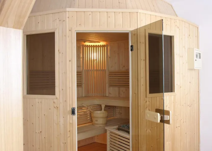 Hotel Goralski Raj Neumarkt