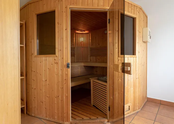 Goralski Raj Hotel Neumarkt