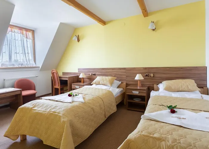 Hotel Goralski Raj 3*